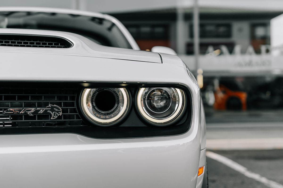 Dodge Challenger Jailbreak