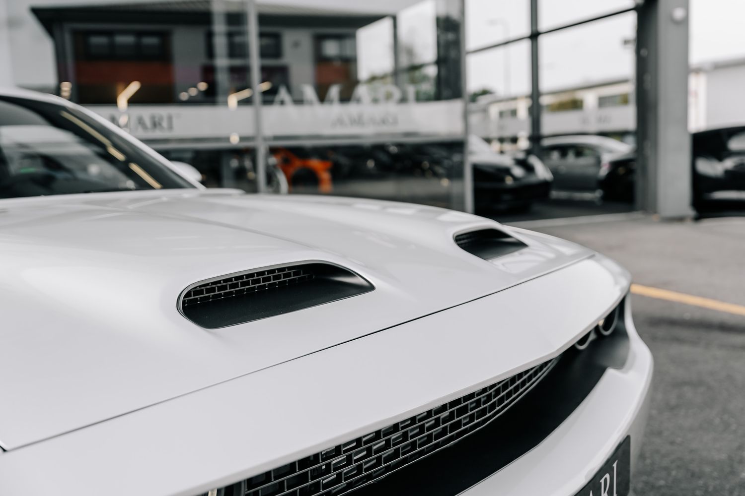 Dodge Challenger Jailbreak