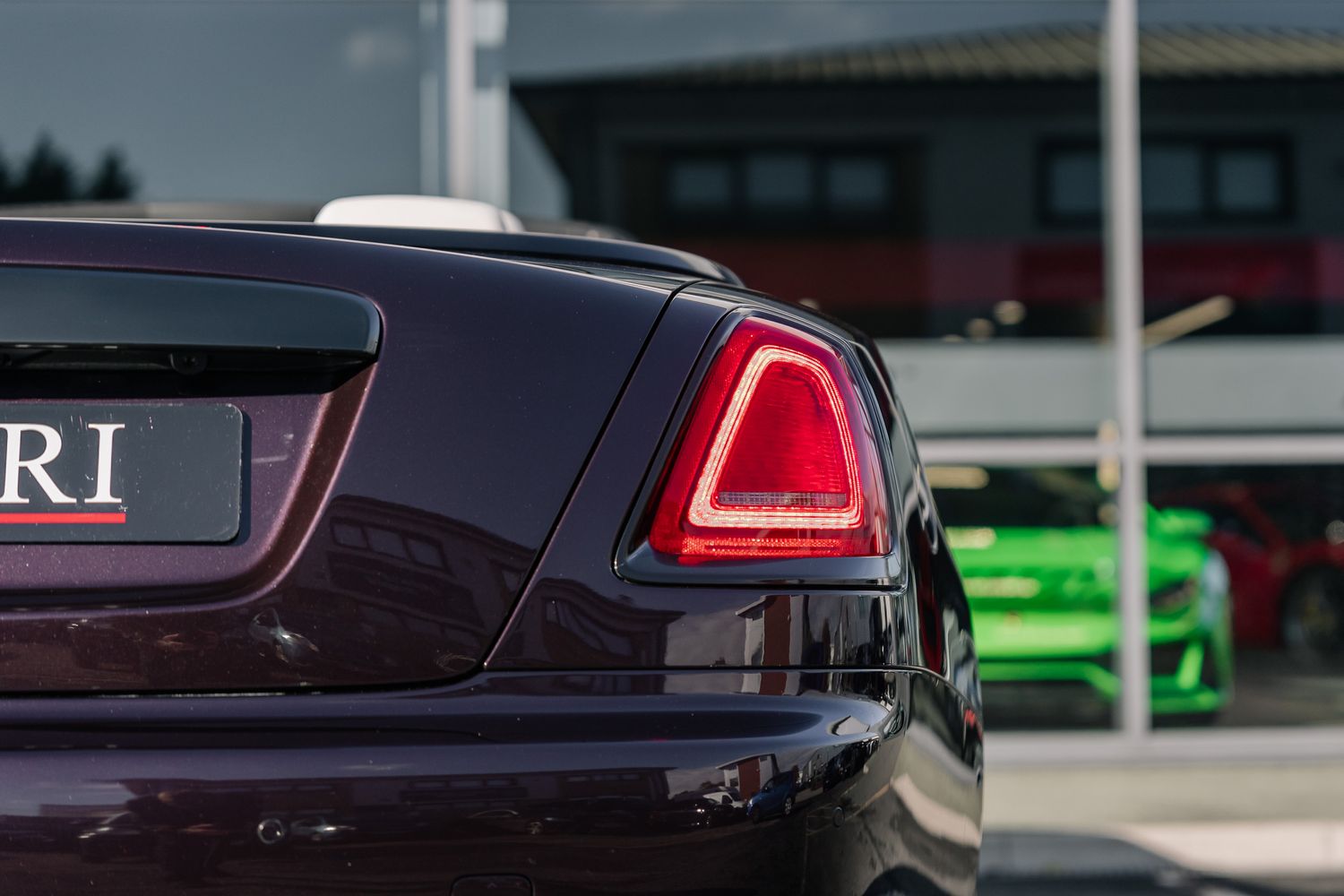 Rolls Royce Dawn V12 Black Badge