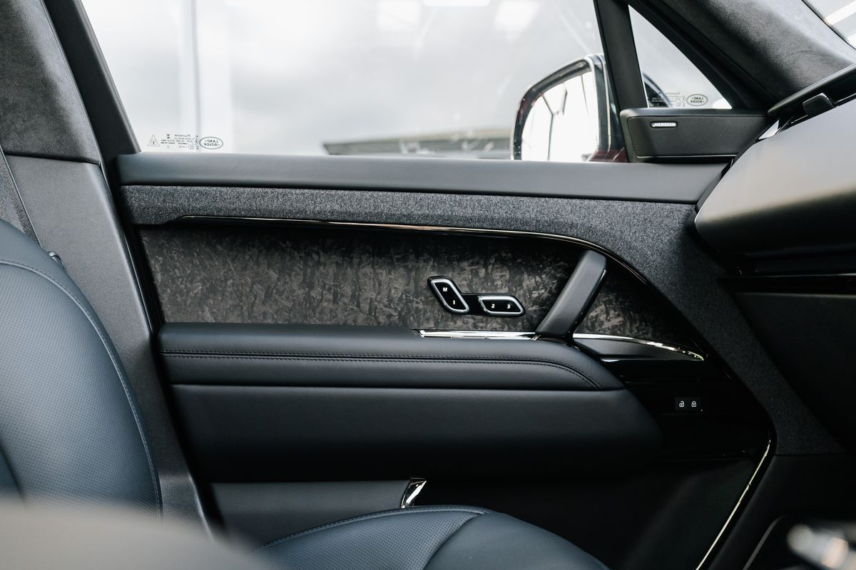 Land Rover Range Rover Sport First Edition D350 MHEV