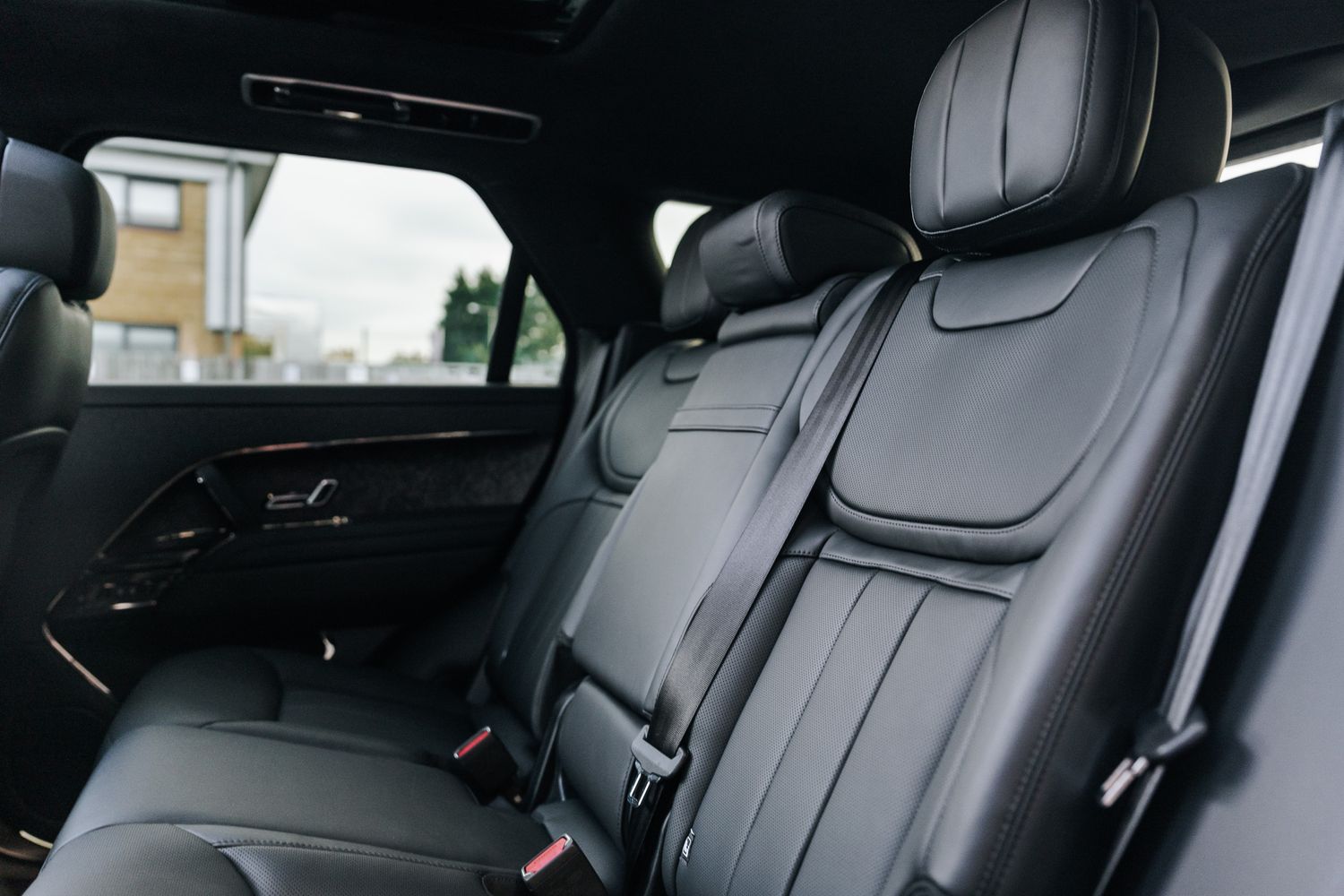 Land Rover Range Rover Sport First Edition D350 MHEV