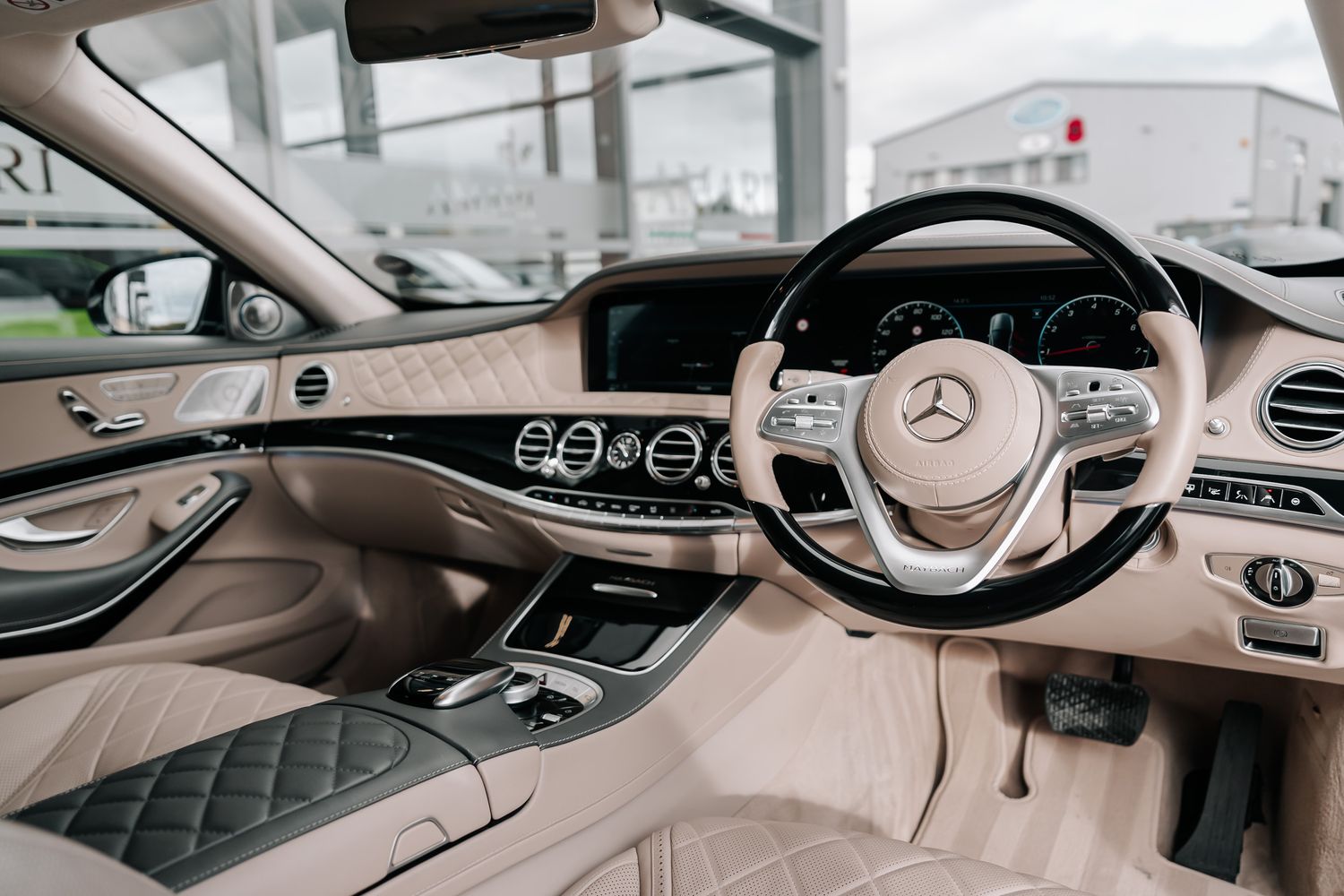Mercedes-Benz S650 Maybach