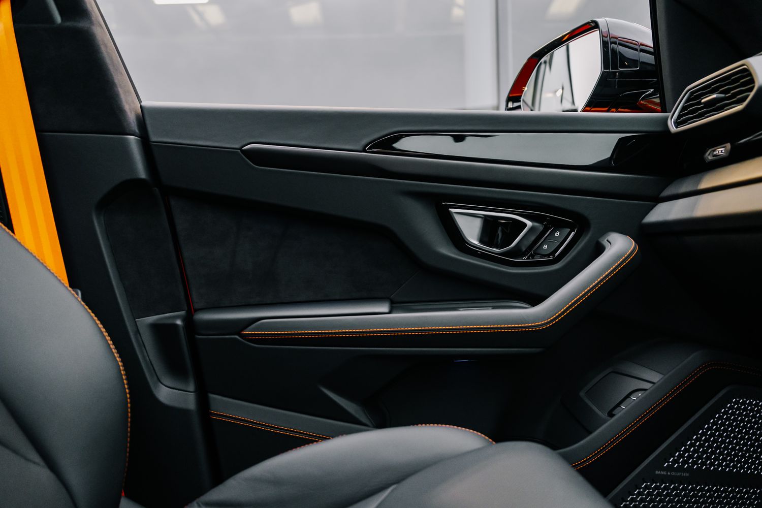 Lamborghini Urus S V8