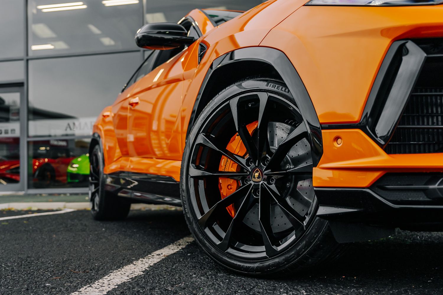 Lamborghini Urus S V8