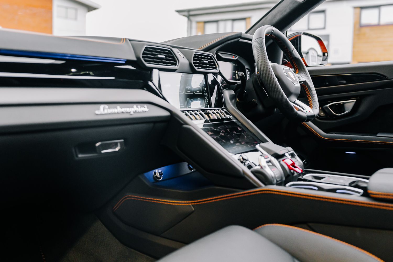 Lamborghini Urus S V8