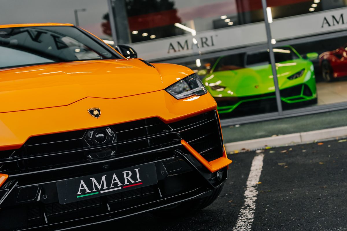 Lamborghini Urus S V8