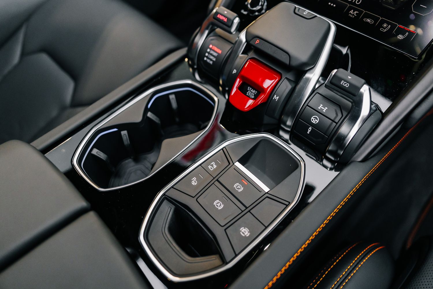 Lamborghini Urus S V8
