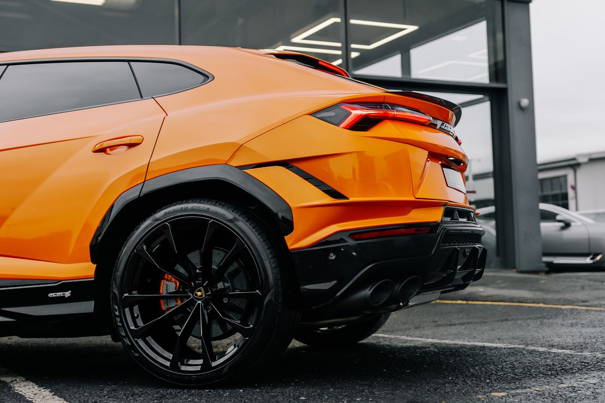 Lamborghini Urus S V8