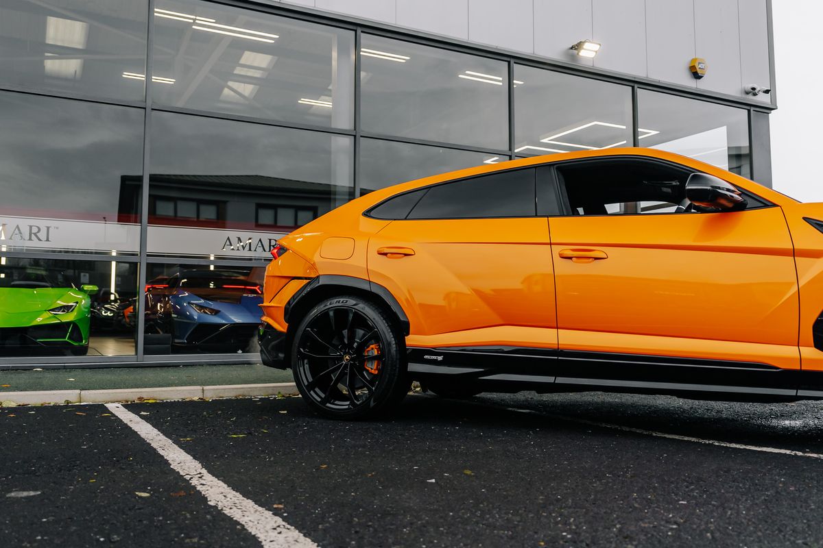 Lamborghini Urus S V8