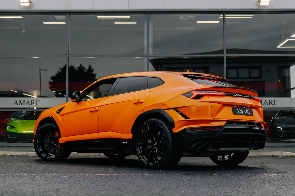 Lamborghini Urus S V8