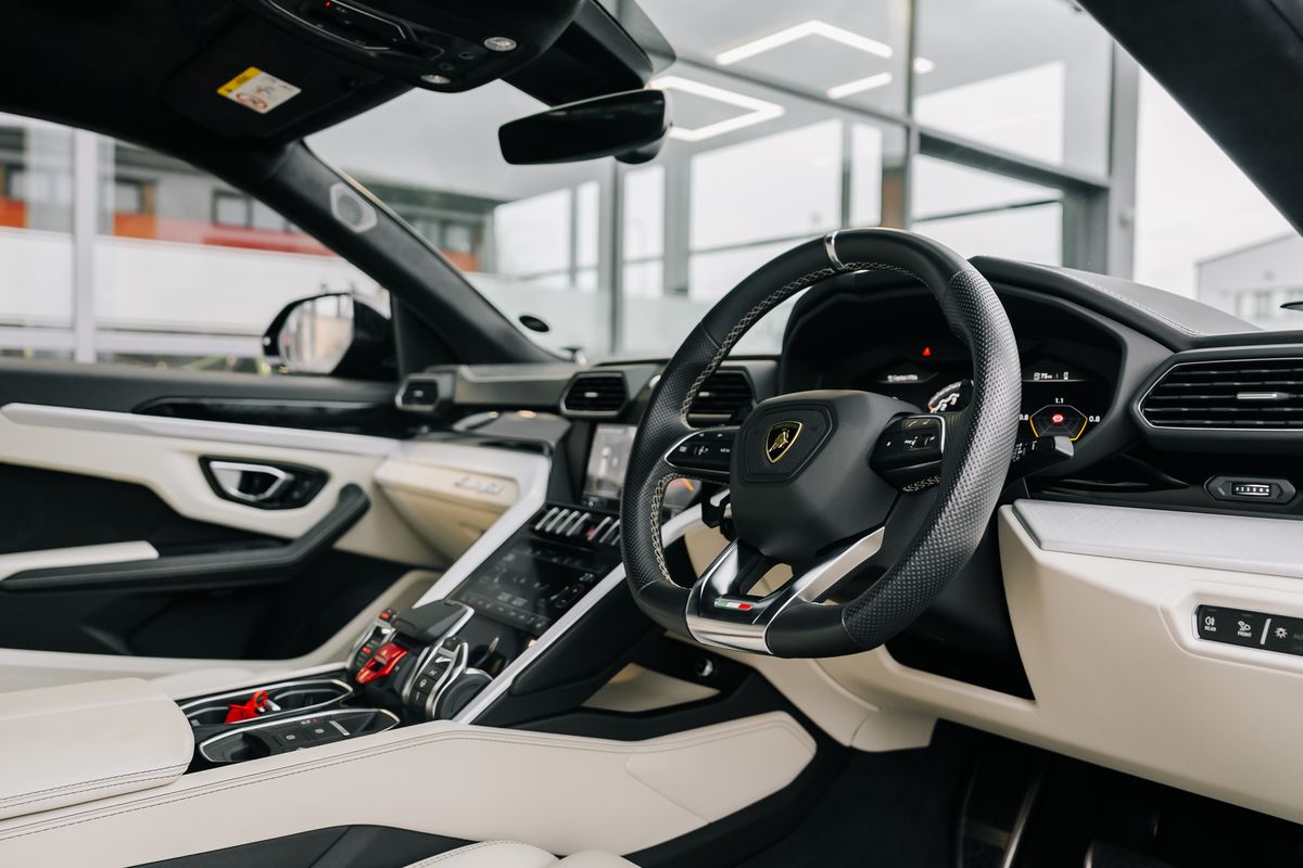 Lamborghini Urus