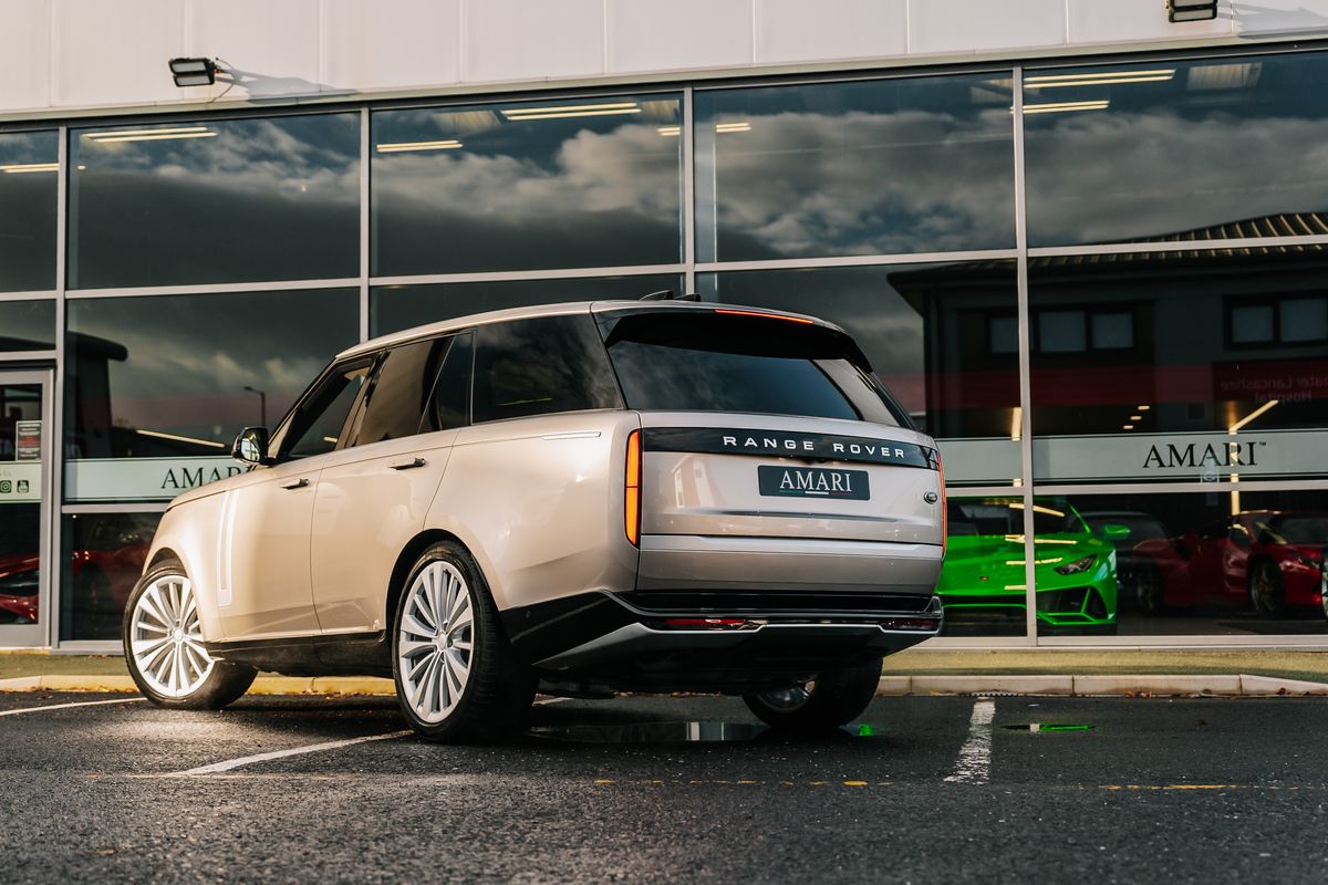 Land Rover Range Rover First Edition P530 Auto