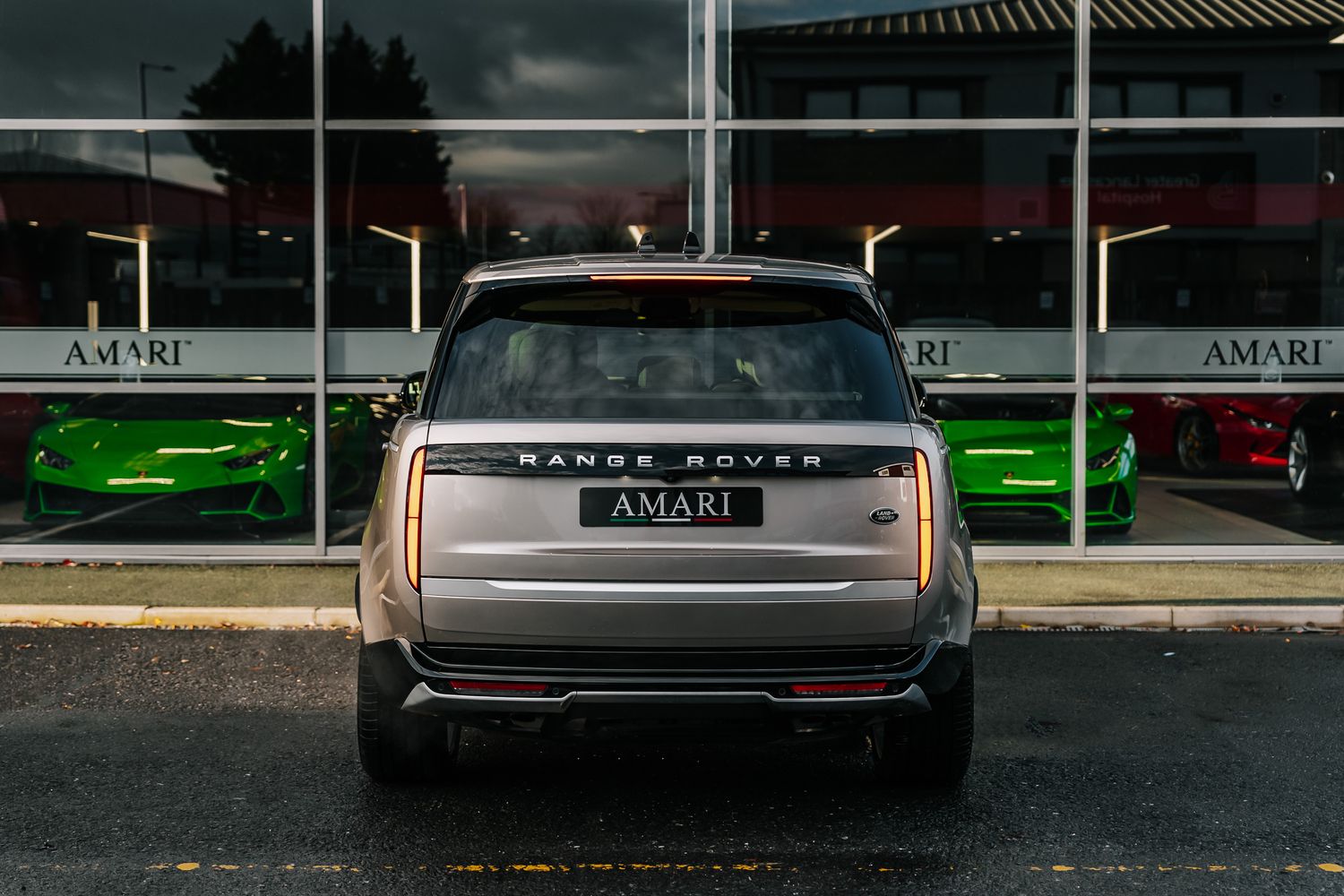Land Rover Range Rover First Edition P530 Auto