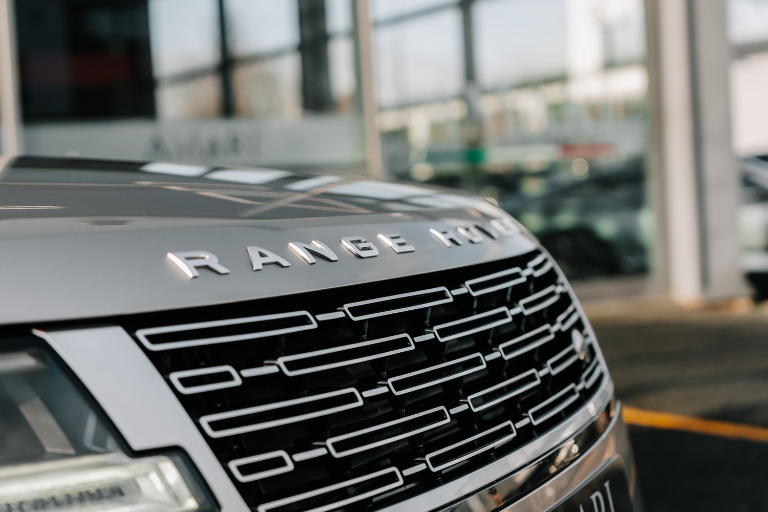 Land Rover Range Rover First Edition P530 Auto