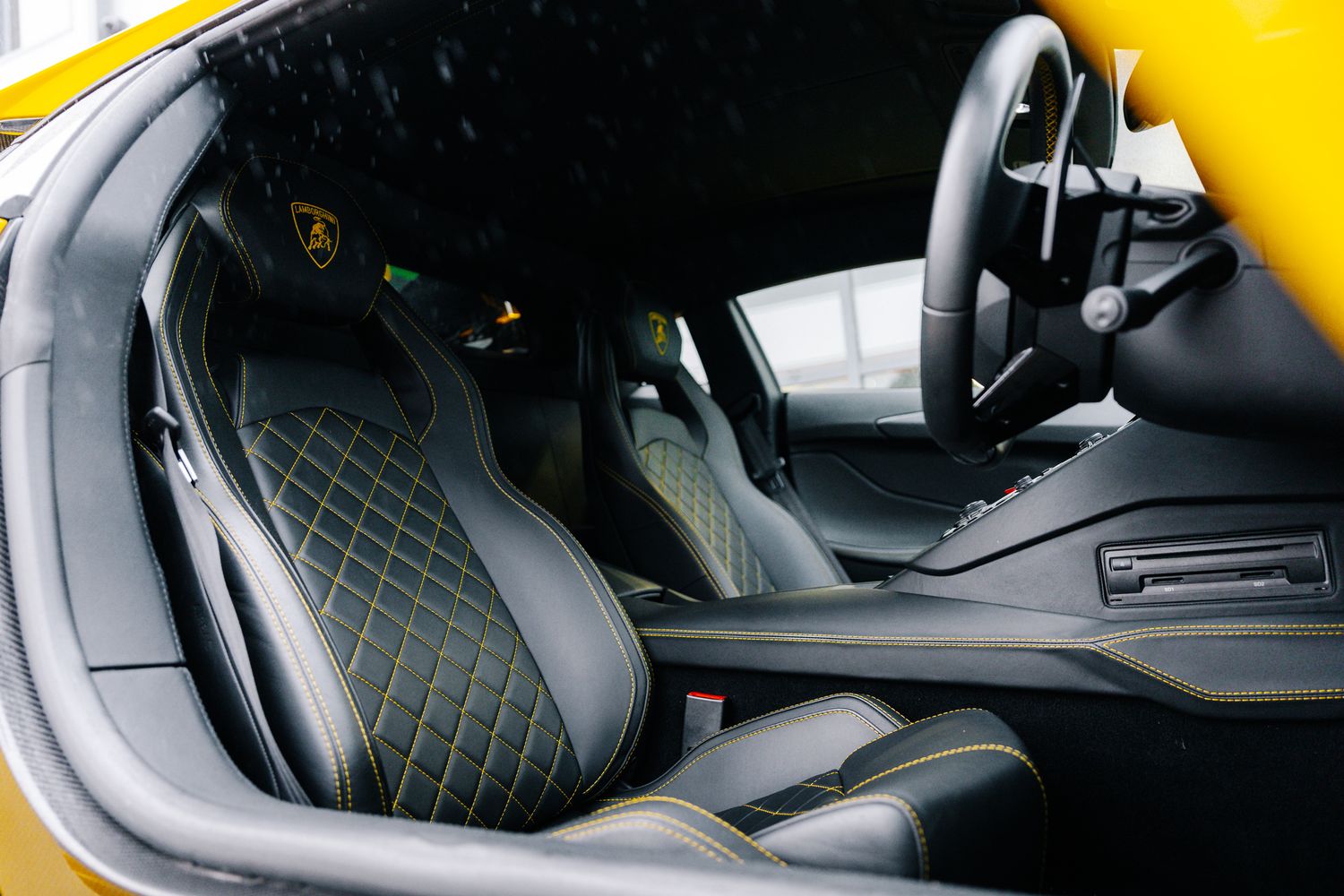 Lamborghini Aventador S