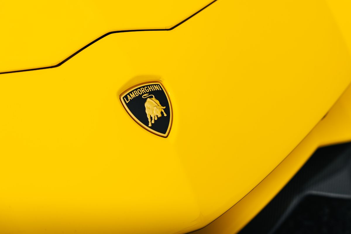 Lamborghini Aventador S