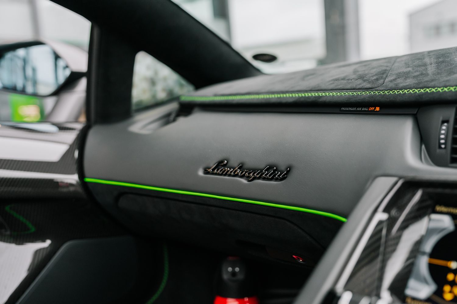 Lamborghini Aventador SVJ Roadster LP 770-4