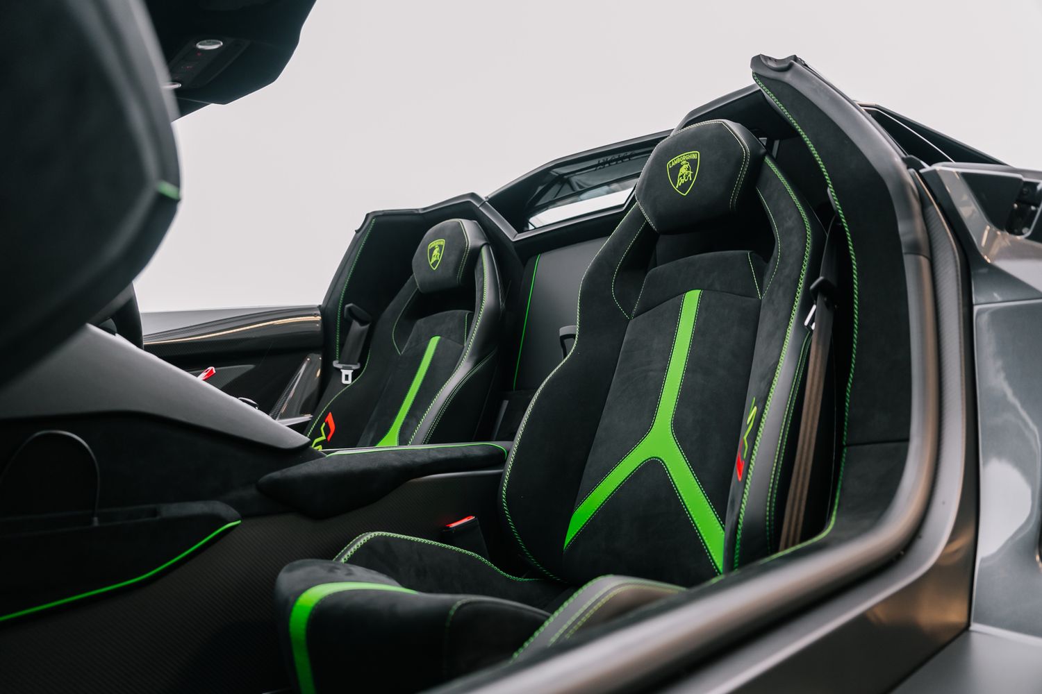 Lamborghini Aventador SVJ Roadster LP 770-4