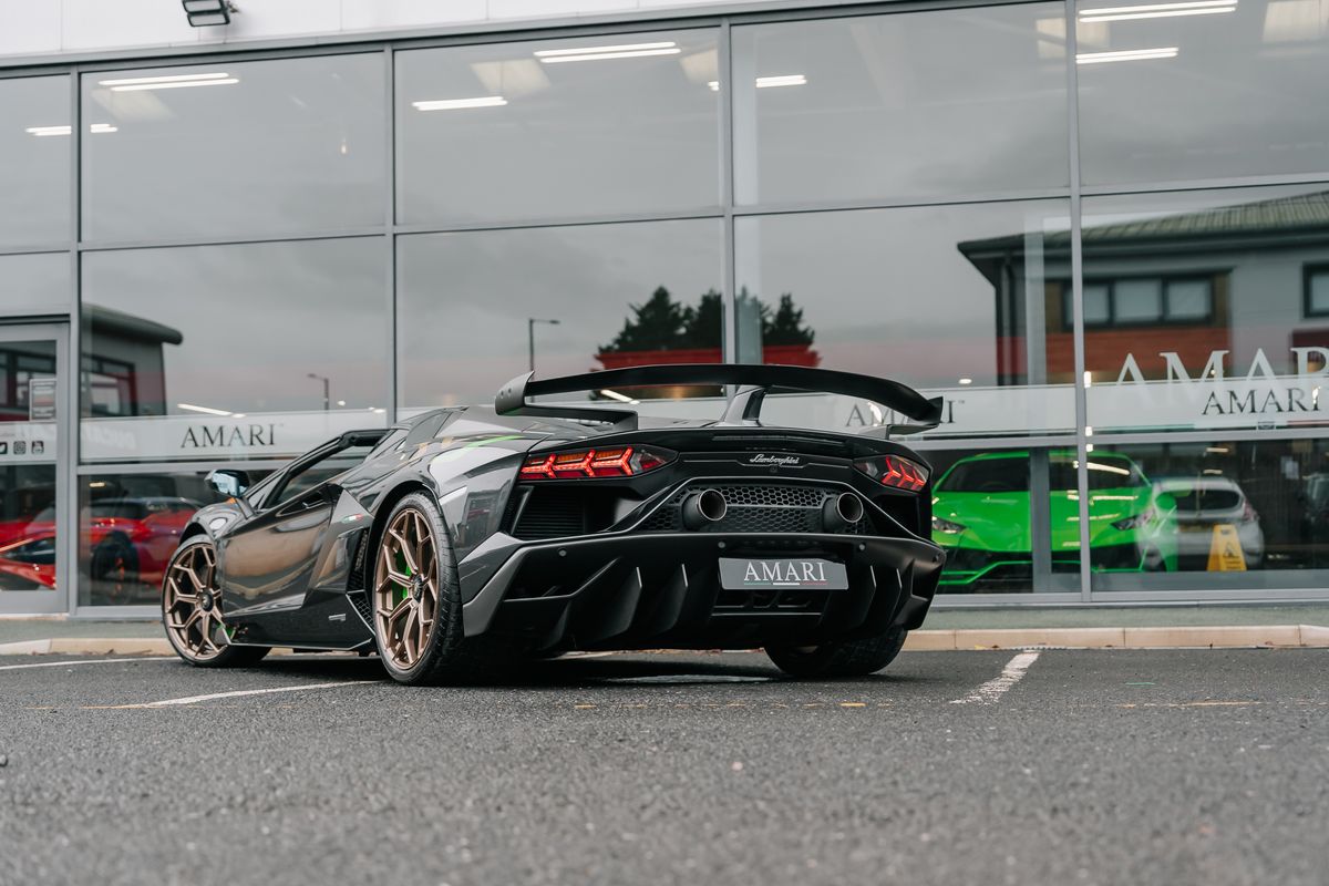 Lamborghini Aventador SVJ Roadster LP 770-4