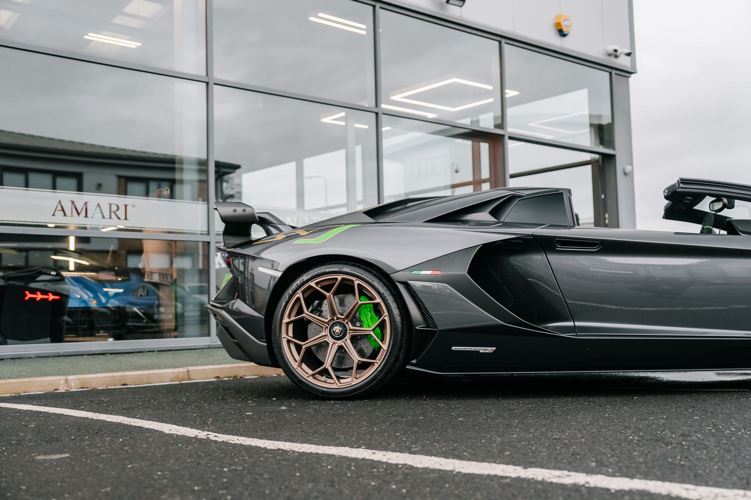 Lamborghini Aventador SVJ Roadster LP 770-4