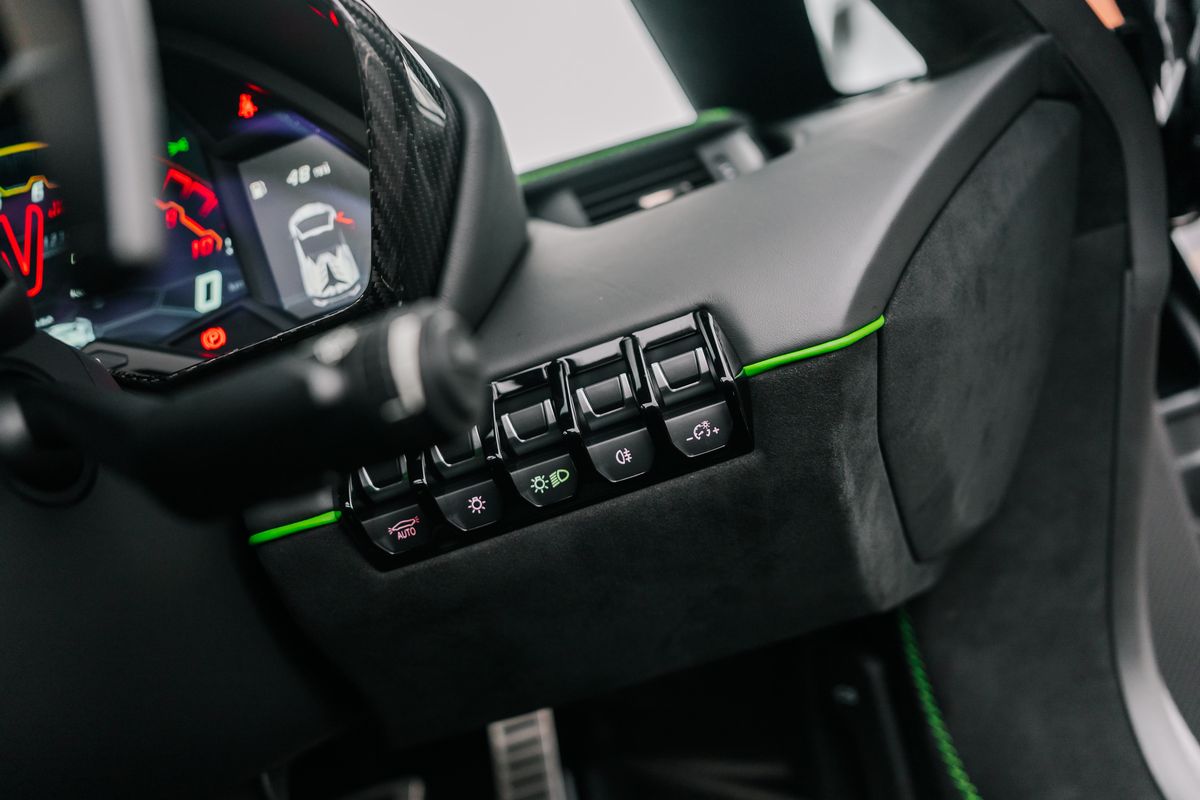 Lamborghini Aventador SVJ Roadster LP 770-4