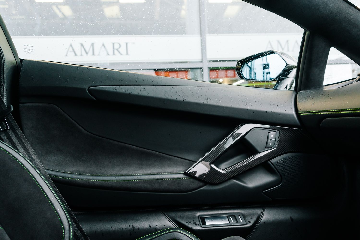 Lamborghini Aventador S
