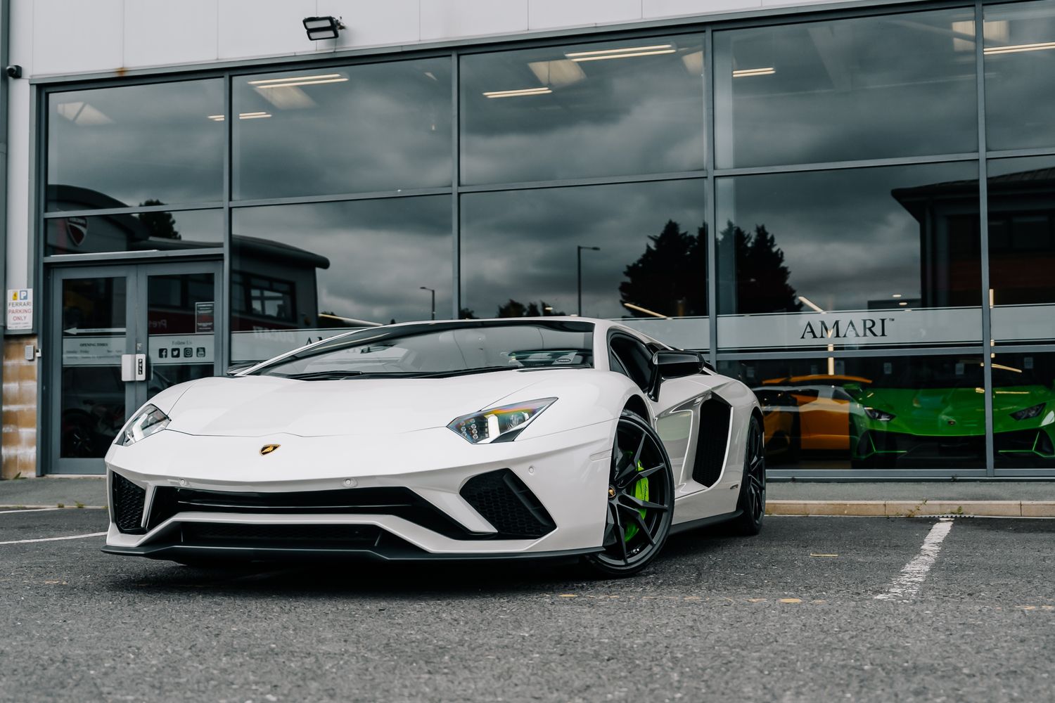 Lamborghini Aventador S
