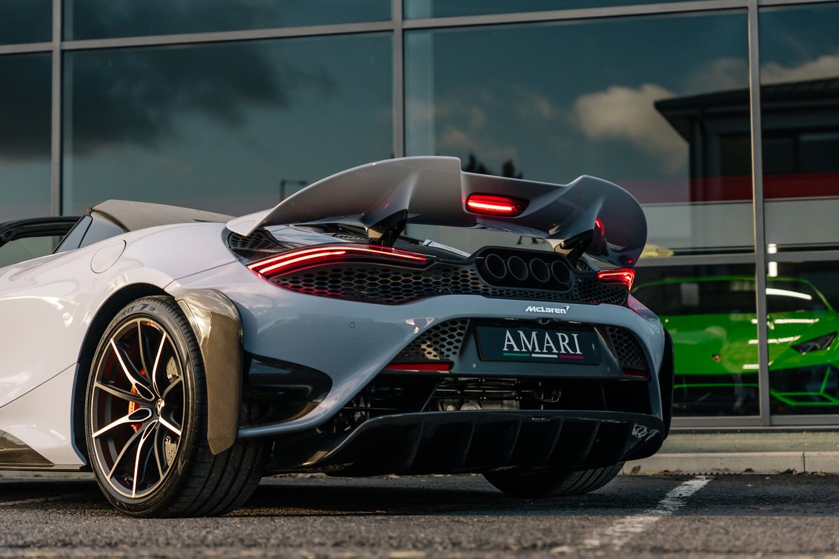 McLaren 765LT Spider