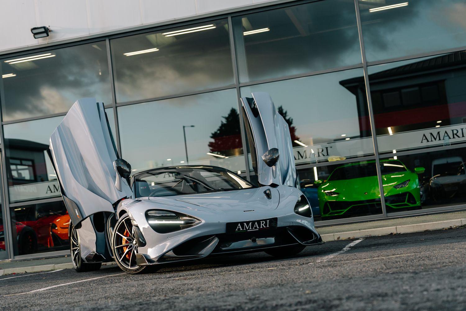 McLaren 765LT Spider