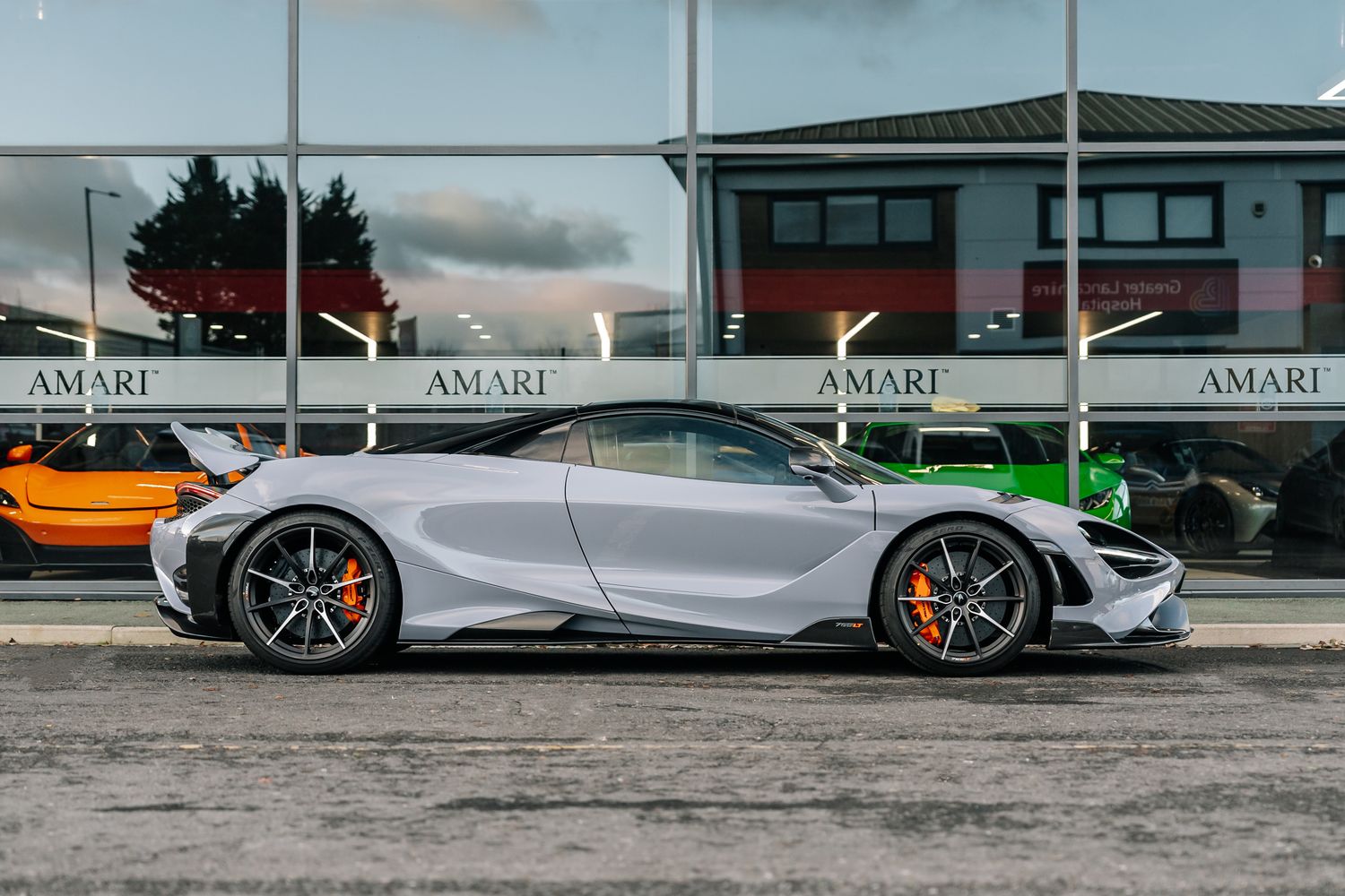 McLaren 765LT Spider