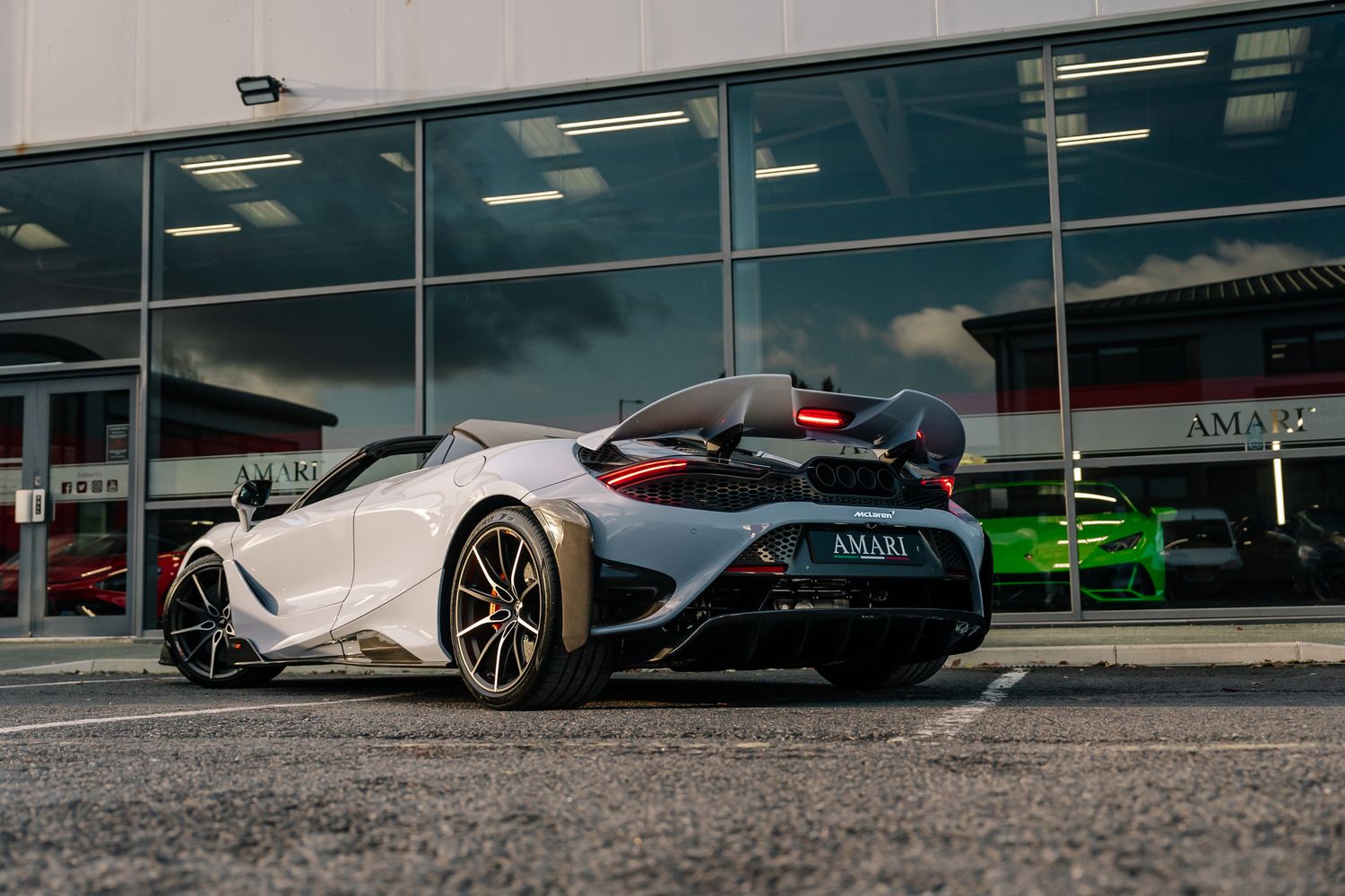 McLaren 765LT Spider