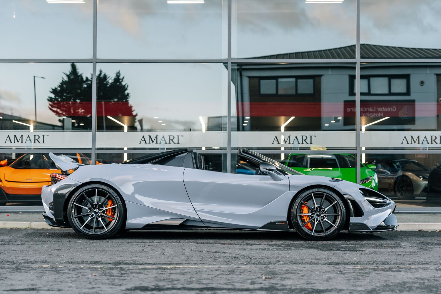 McLaren 765LT Spider