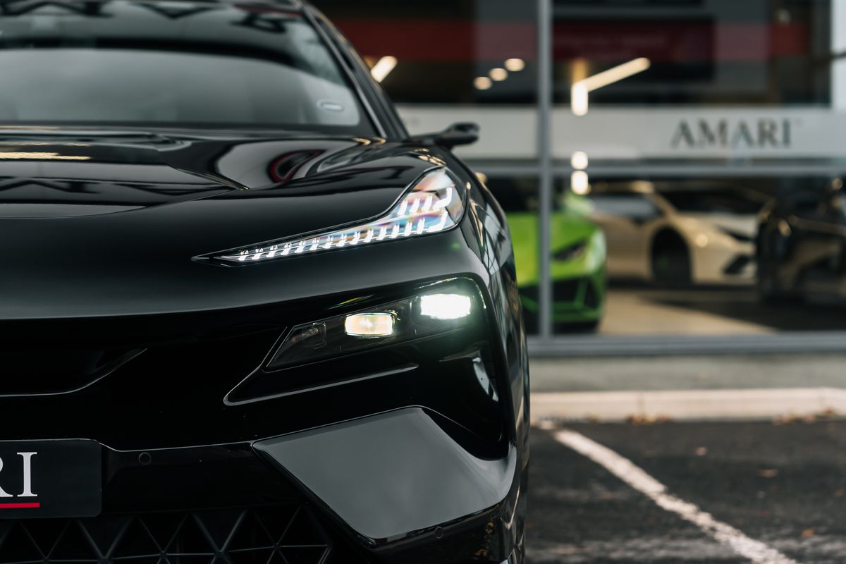 Lotus Eletre