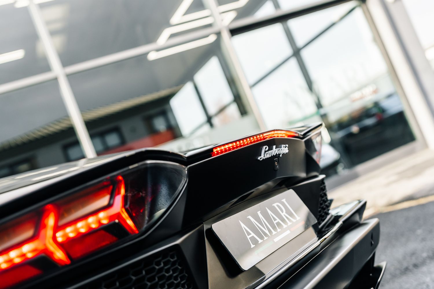 Lamborghini Aventador S LP740-4