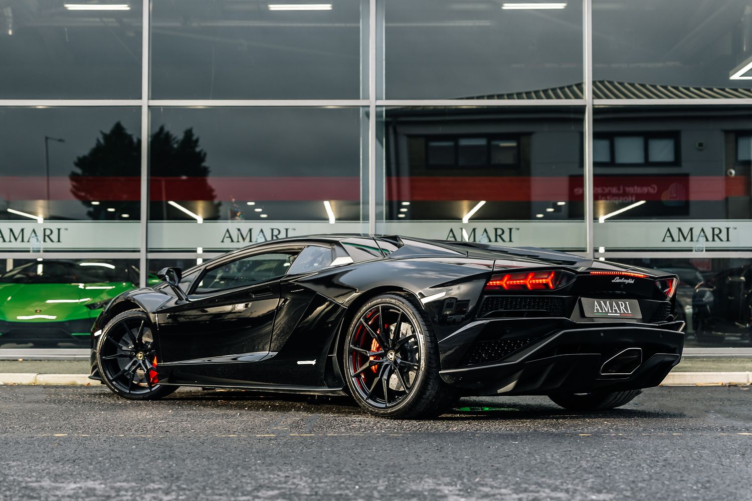 Lamborghini Aventador S LP740-4