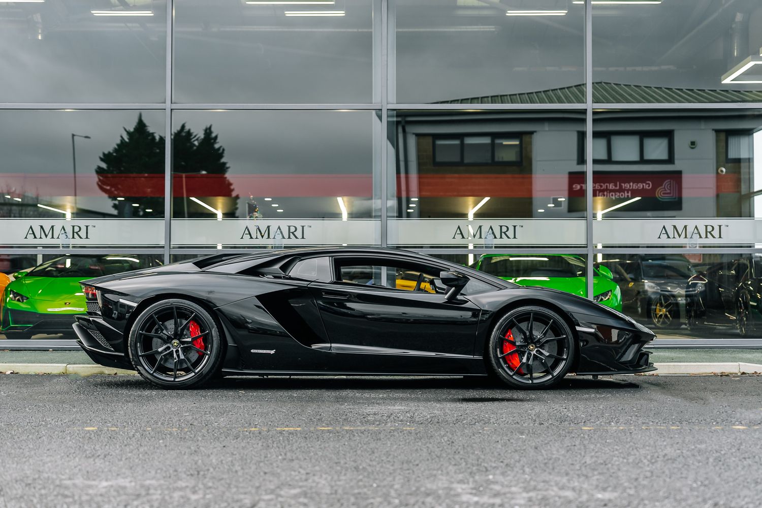 Lamborghini Aventador S LP740-4