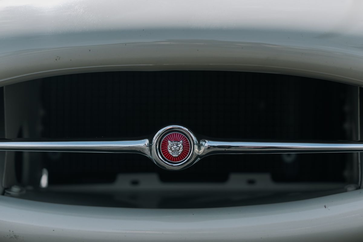 Jaguar 'E' Type - Reborn 3.8