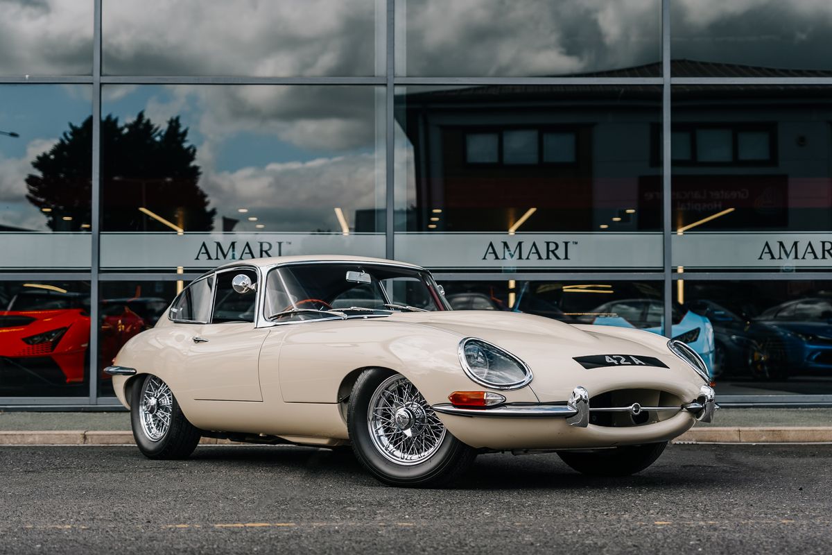 Jaguar 'E' Type - Reborn 3.8