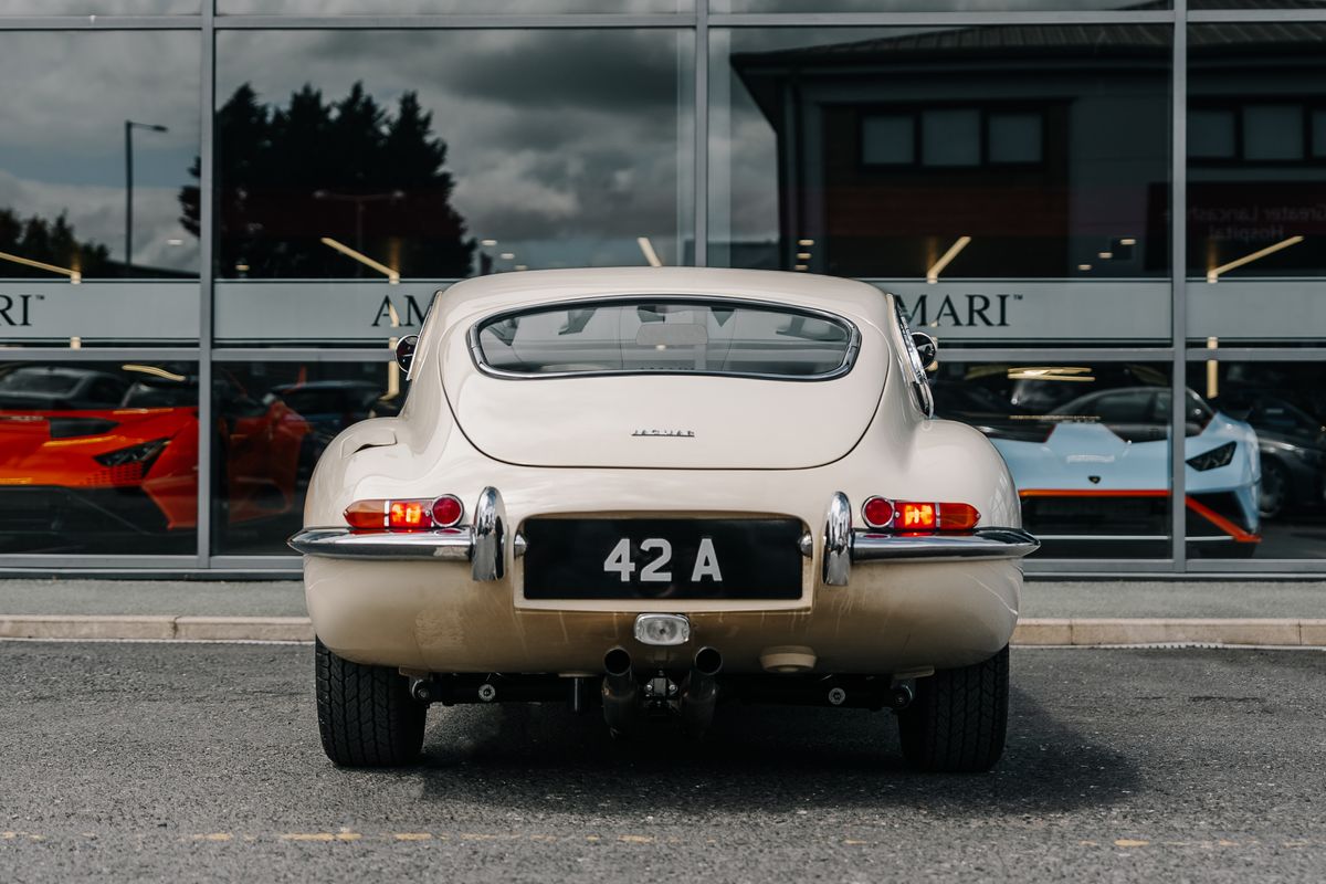 Jaguar 'E' Type - Reborn 3.8
