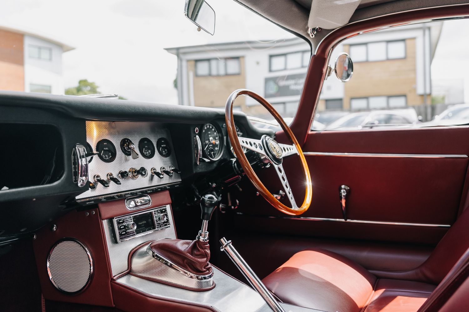 Jaguar 'E' Type - Reborn 3.8