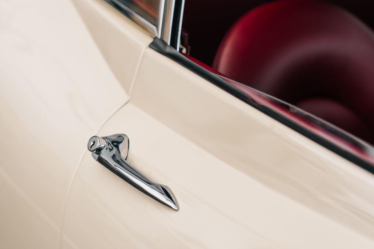 Jaguar 'E' Type - Reborn 3.8