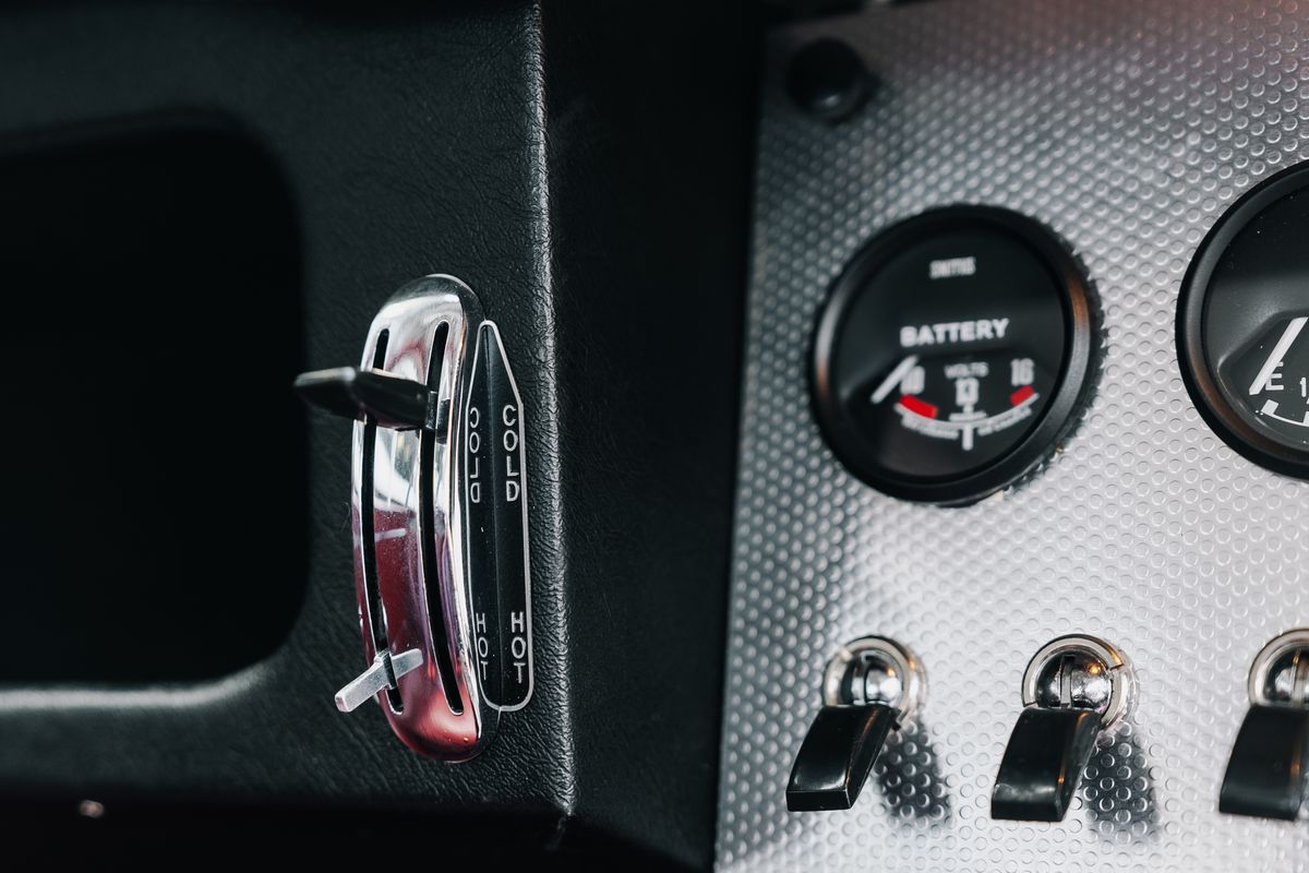 Jaguar 'E' Type - Reborn 3.8