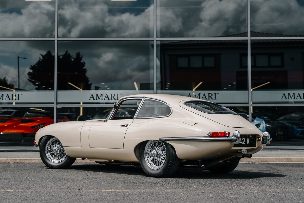 Jaguar 'E' Type - Reborn 3.8