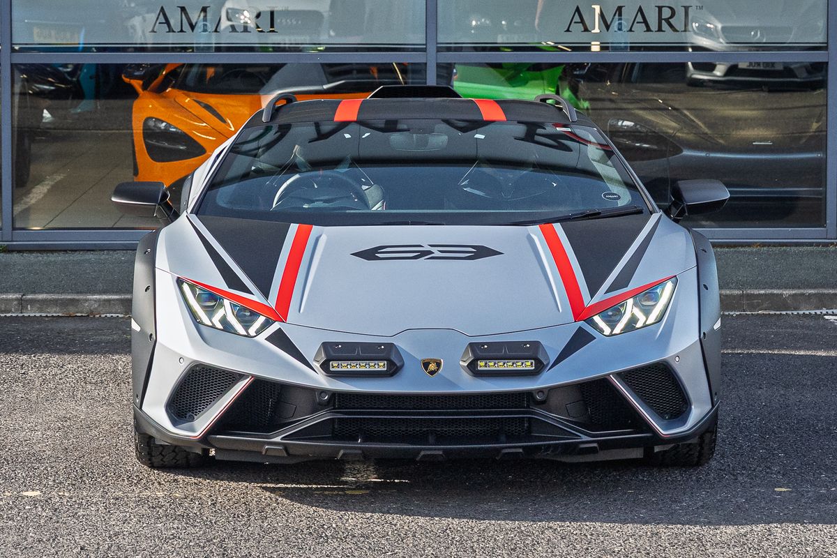 LAMBORGHINI HURACAN STERRATO