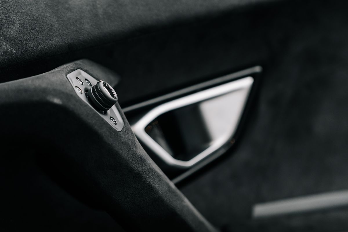 LAMBORGHINI HURACAN STERRATO