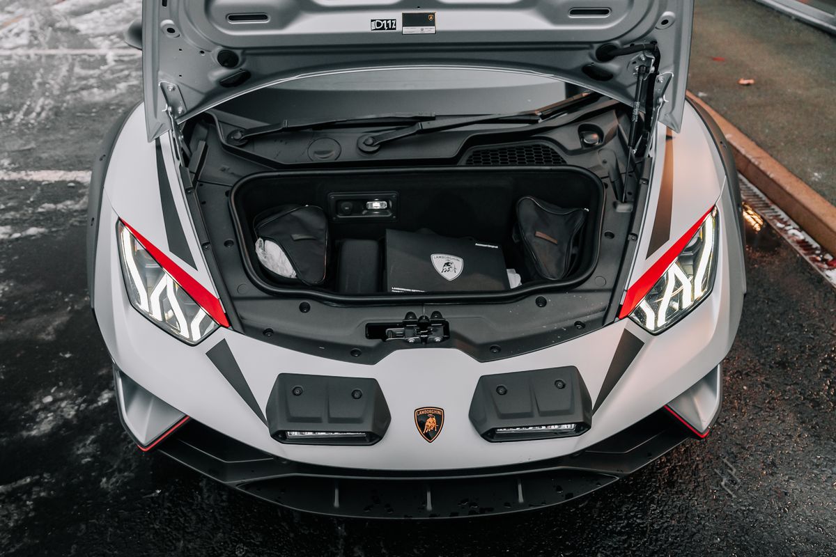 LAMBORGHINI HURACAN STERRATO