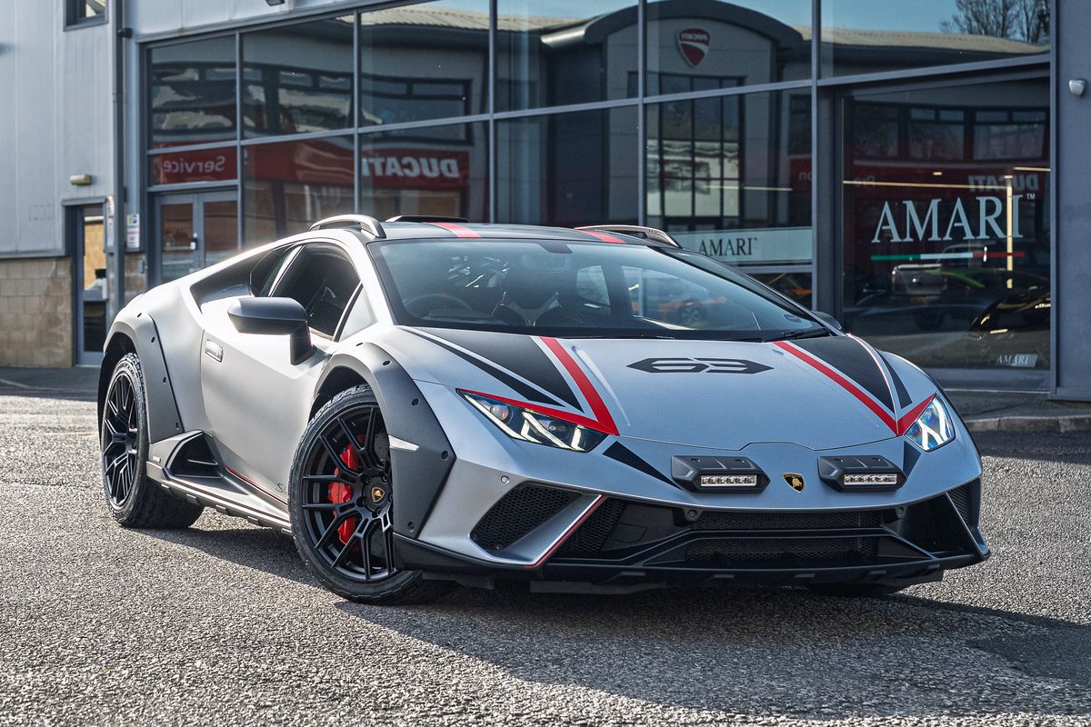 LAMBORGHINI HURACAN STERRATO