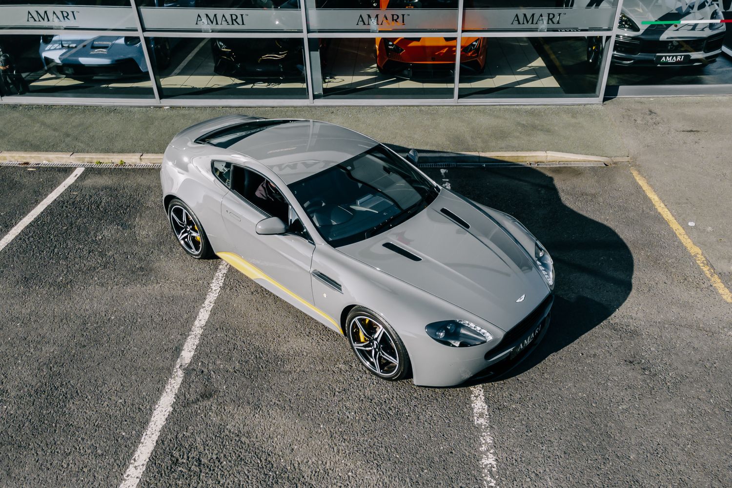 Aston Martin Vantage S V8 Auto