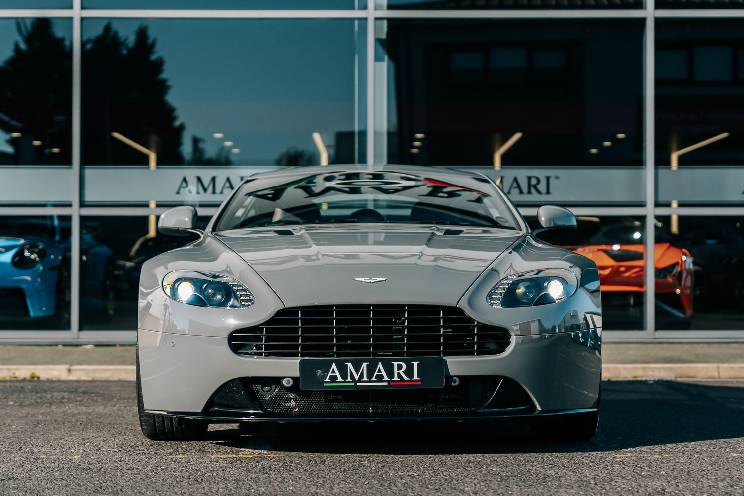 Aston Martin Vantage S V8 Auto