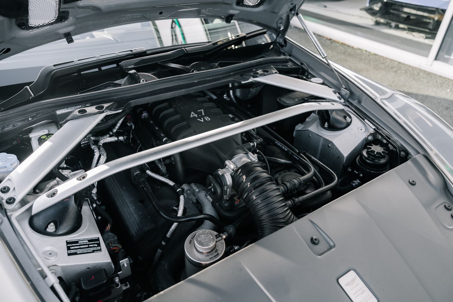 Aston Martin Vantage S V8 Auto